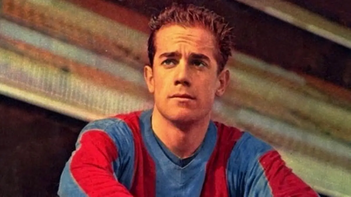 Sepakbola Berduka, Luis Suarez Meninggal Dunia