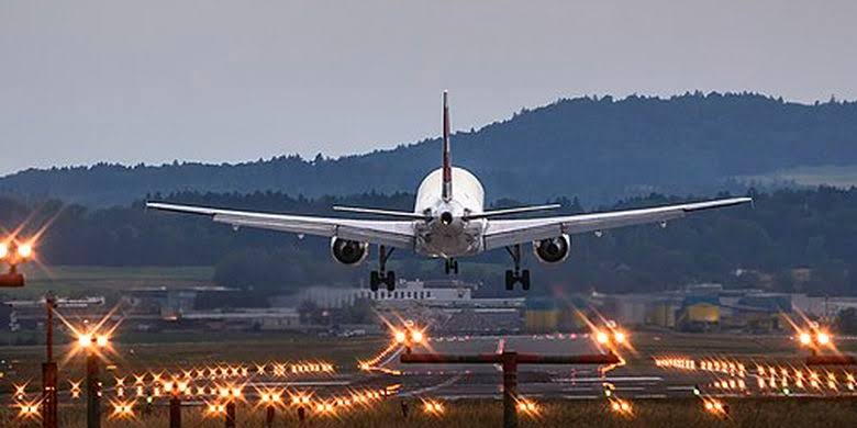 Industri Penerbangan AS Bersiap untuk Dampak 5G pada Sistem Pesawat