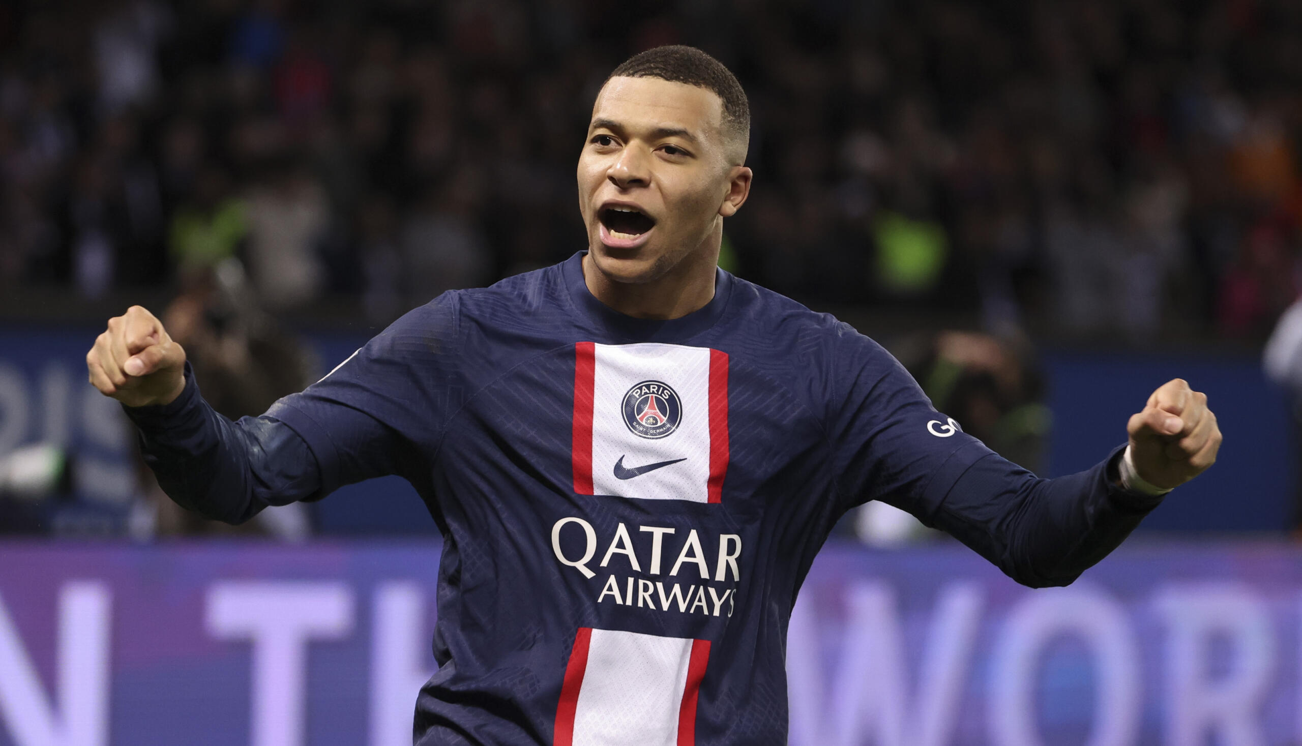 Mbappe Pastikan Tetap Bertahan di PSG Hingga Kontrak Habis