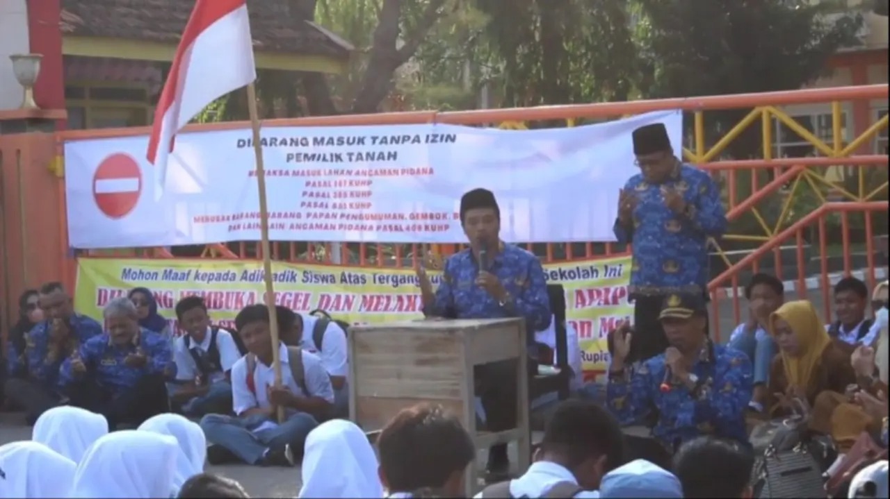 Konflik Lahan, Gedung SMKN 1 Kalianget Sumenep Disegel, Ratusan Siswa Telantar