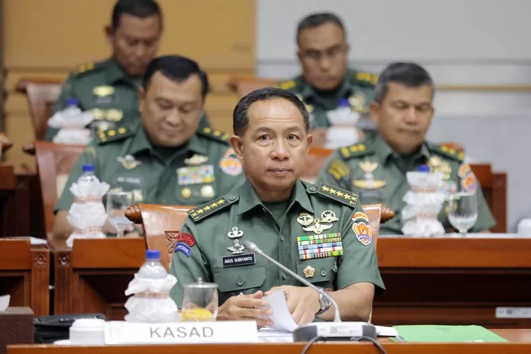 Soal KKB Papua, Panglima TNI: Hard Power Perlu Dipertimbangkan Soal KKB Papua, Panglima TNI: Hard Power Perlu Dipertimbangkan