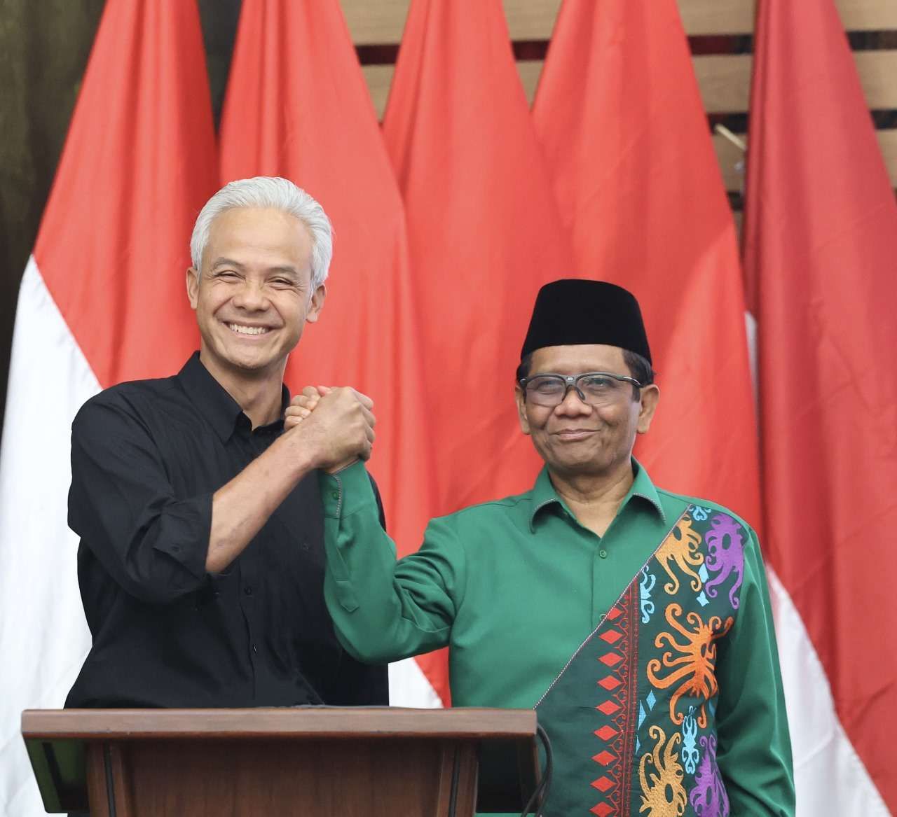 Usai Kalah Pilpres, Ganjar Tetap Berpolitik, Mahfud Balik ke Kampus