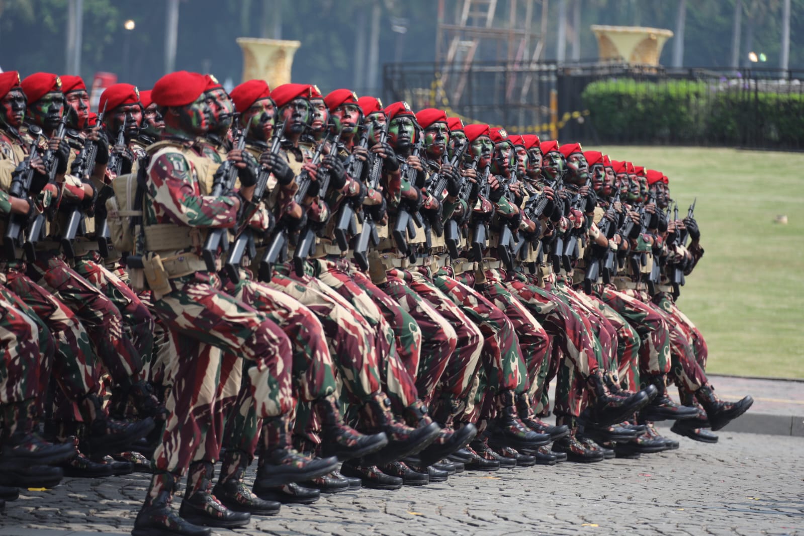 Ancaman Militerisme Baru? Menimbang RUU TNI di Era Demokrasi Koalisi Masyarakat Sipil