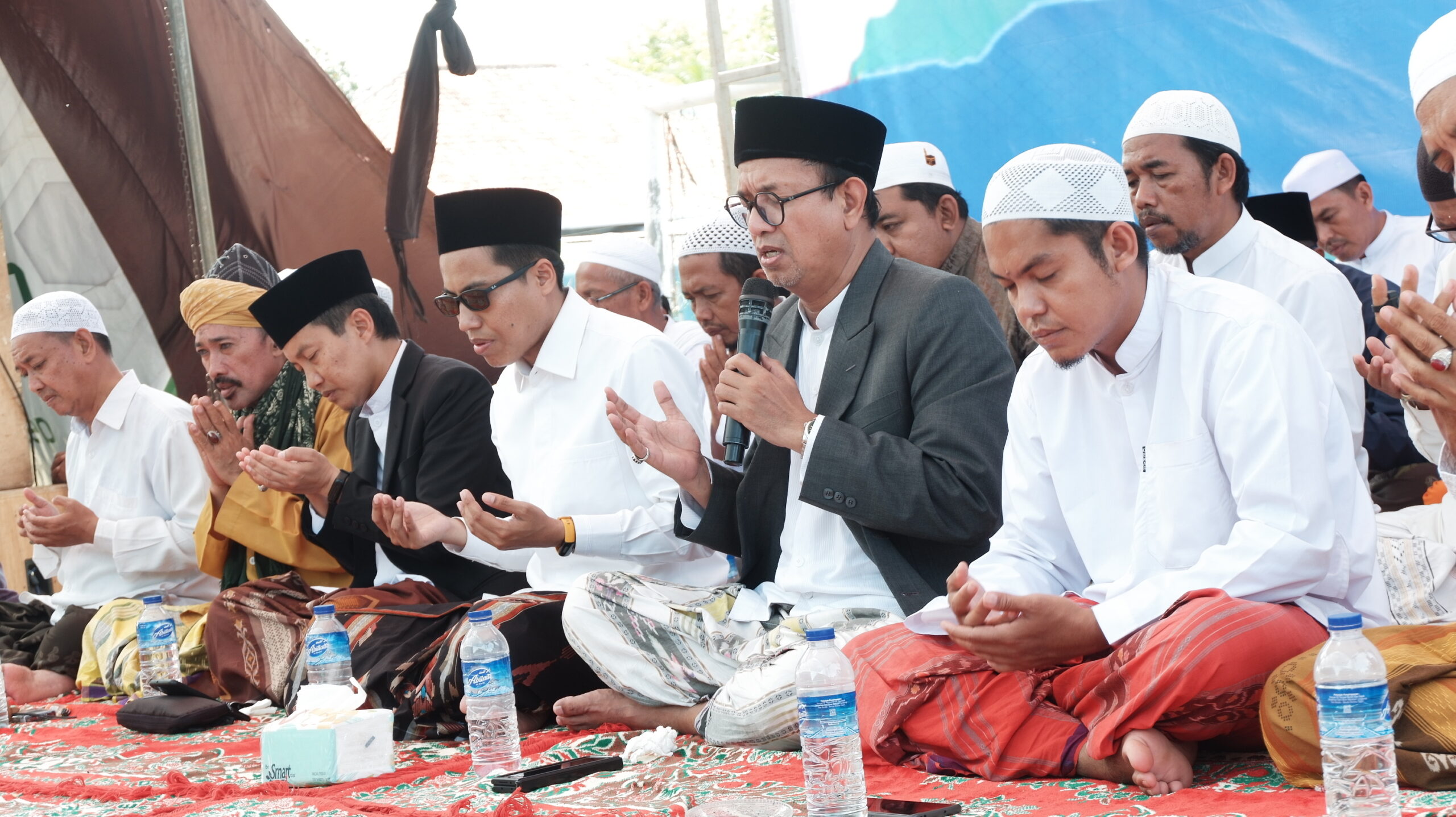 Pilkada Sumenep, Ra Mamak: Ja’ Sampe' Mowang Tompeng Ngala’ Buter Pilkada Sumenep, Ra Mamak: Ja’ Sampe' Mowang Tompeng Ngala’ Buter