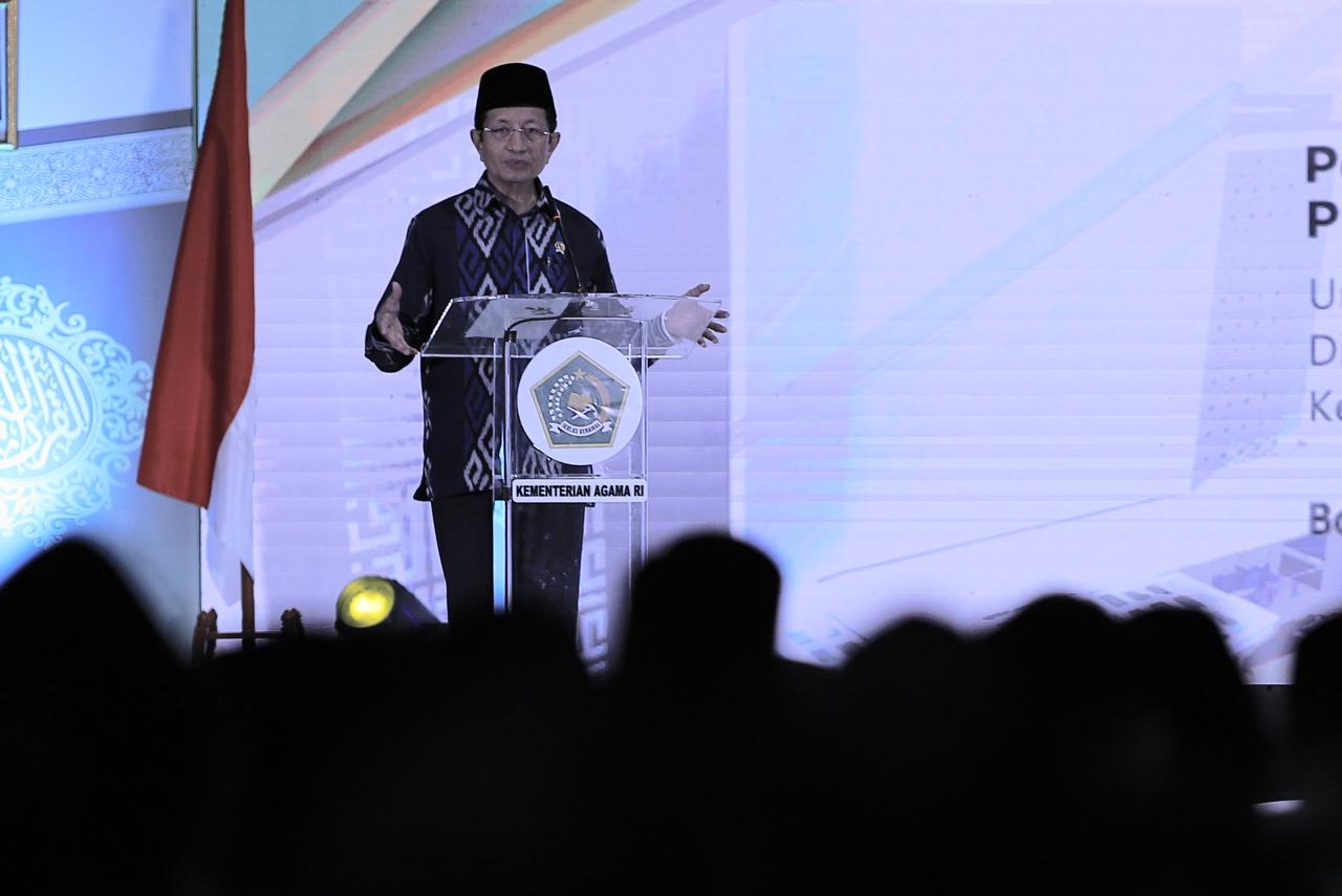 Menag Resmikan Pusat Literasi Islam dan Percetakan Quran Berkelas Dunia Menag Resmikan Pusat Literasi Islam dan Percetakan Quran Berkelas Dunia