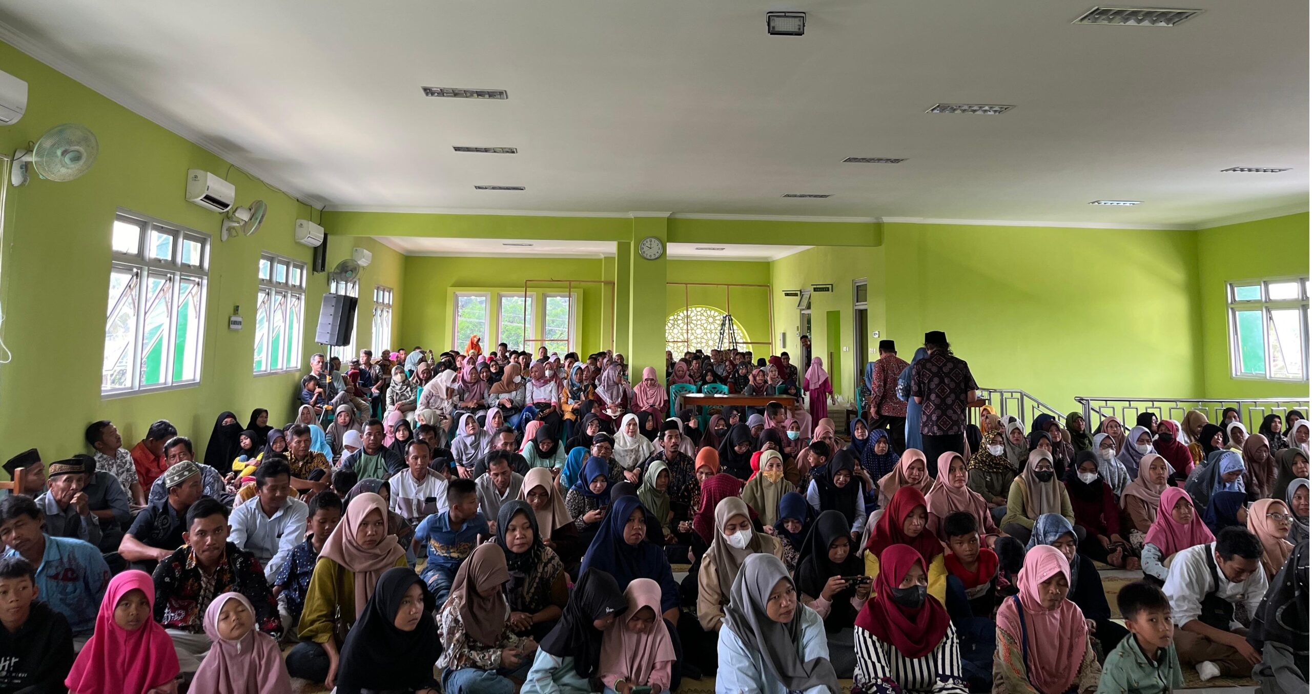 Kaisar Abu Hanifah Serahkan Bantuan PIP di Kulonprogo, Komitmen Perjuangkan Pendidikan Yogyakarta Kaisar Abu Hanifah Serahkan Bantuan PIP di Kulonprogo, Komitmen Perjuangkan Pendidikan Yogyakarta
