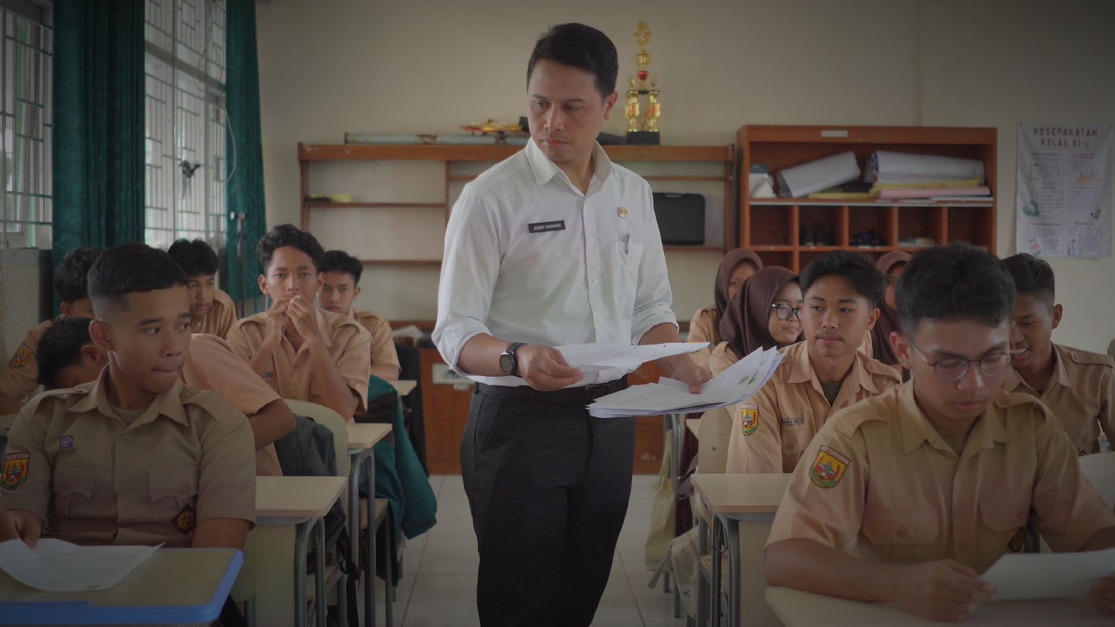 Ratusan Ribu Siswa di Jawa Barat Masa Depannya Bergantung pada Penilaian Akhir Sekolah Ratusan Ribu Siswa di Jawa Barat Masa Depannya Bergantung pada Penilaian Akhir Sekolah