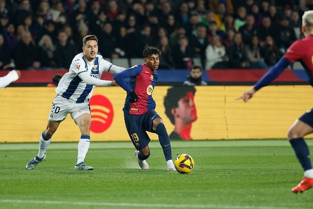 Klasemen Liga Spanyol Terbaru: Kekalahan Barcelona Membuat Atletico Madrid Menempel Ketat Klasemen Liga Spanyol Terbaru: Kekalahan Barcelona Membuat Atletico Madrid Menempel Ketat