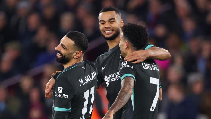 Liverpool Tak Terhentikan, Menuju Tangga Juara Liga Inggris Liverpool Tak Terhentikan, Menuju Tangga Juara Liga Inggris