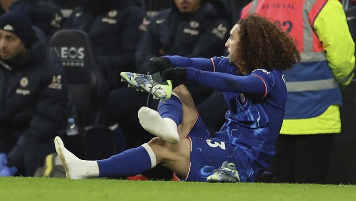 Enzo Maresca Hindari Bicara Kans Juara Chelsea, Sindir Momen Cucurella Terpeleset Enzo Maresca Hindari Bicara Kans Juara Chelsea, Sindir Momen Cucurella Terpeleset