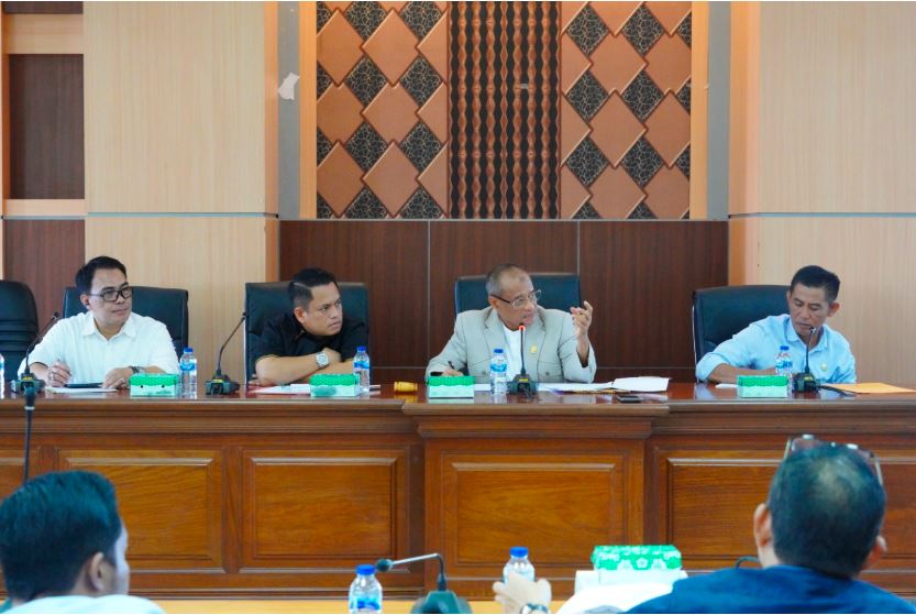 LBH Makassar Walk Out dari RDP, DPRD Sulsel Dinilai Abaikan Aspirasi Masyarakat LBH Makassar