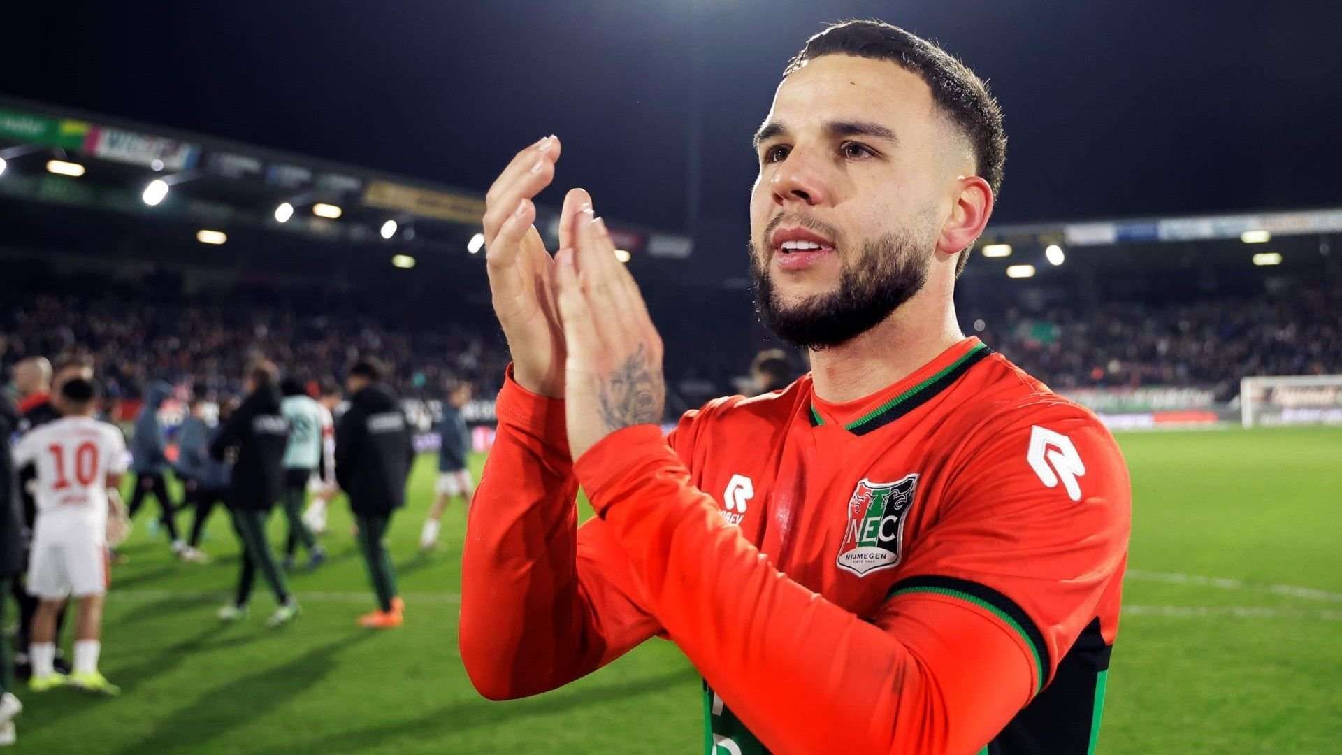 Calvin Verdonk Beberkan Soal Alasannya yang Lebih Pilih Timnas Indonesia Ketimbang Belanda Calvin Verdonk Beberkan Soal Alasannya yang Lebih Pilih Timnas Indonesia Ketimbang Belanda