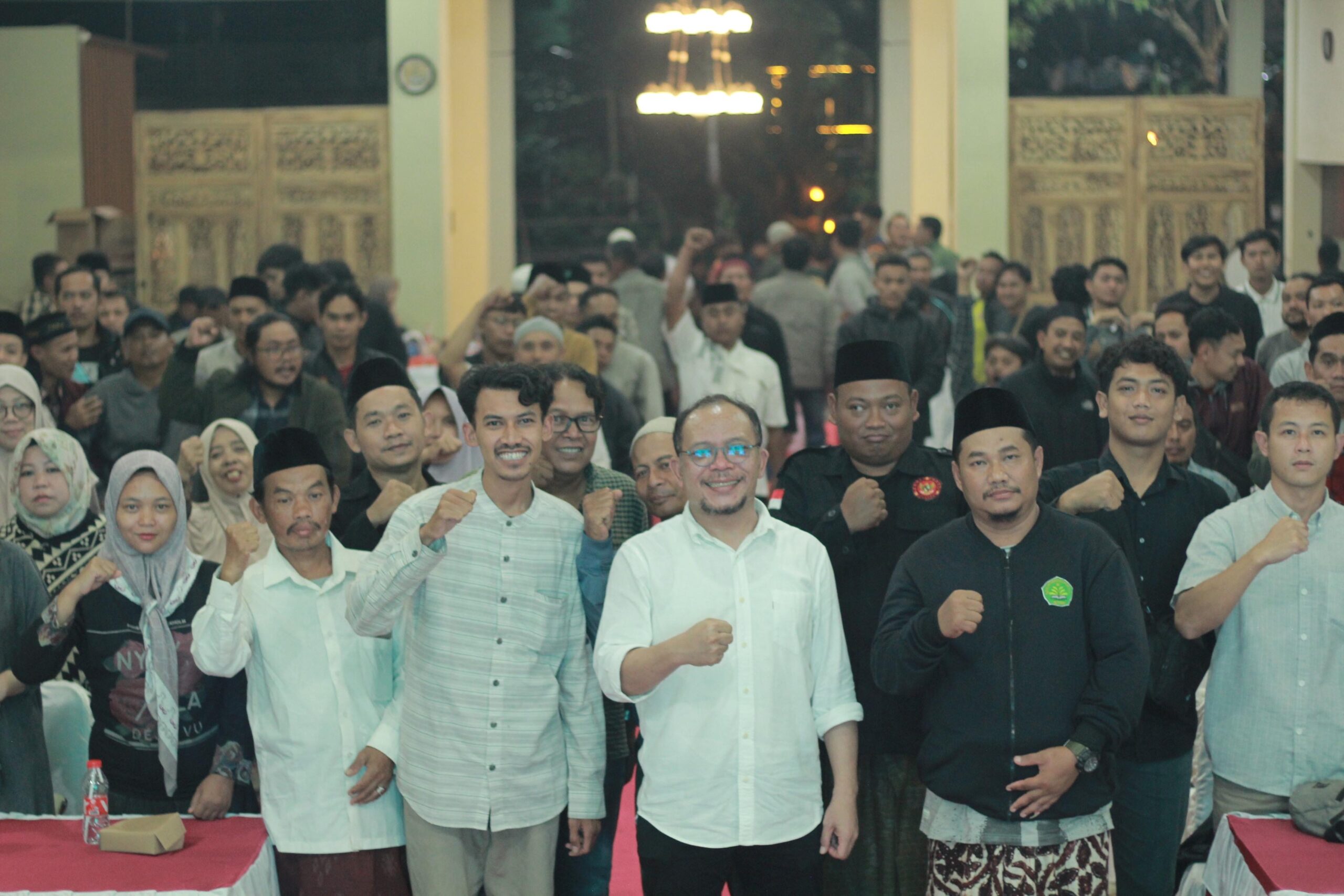 Hanif Dhakiri Ajak Masyarakat Berperan Aktif dalam Menyampaikan Aspirasi Hanif Dhakiri Ajak Masyarakat Berperan Aktif dalam Menyampaikan Aspirasi