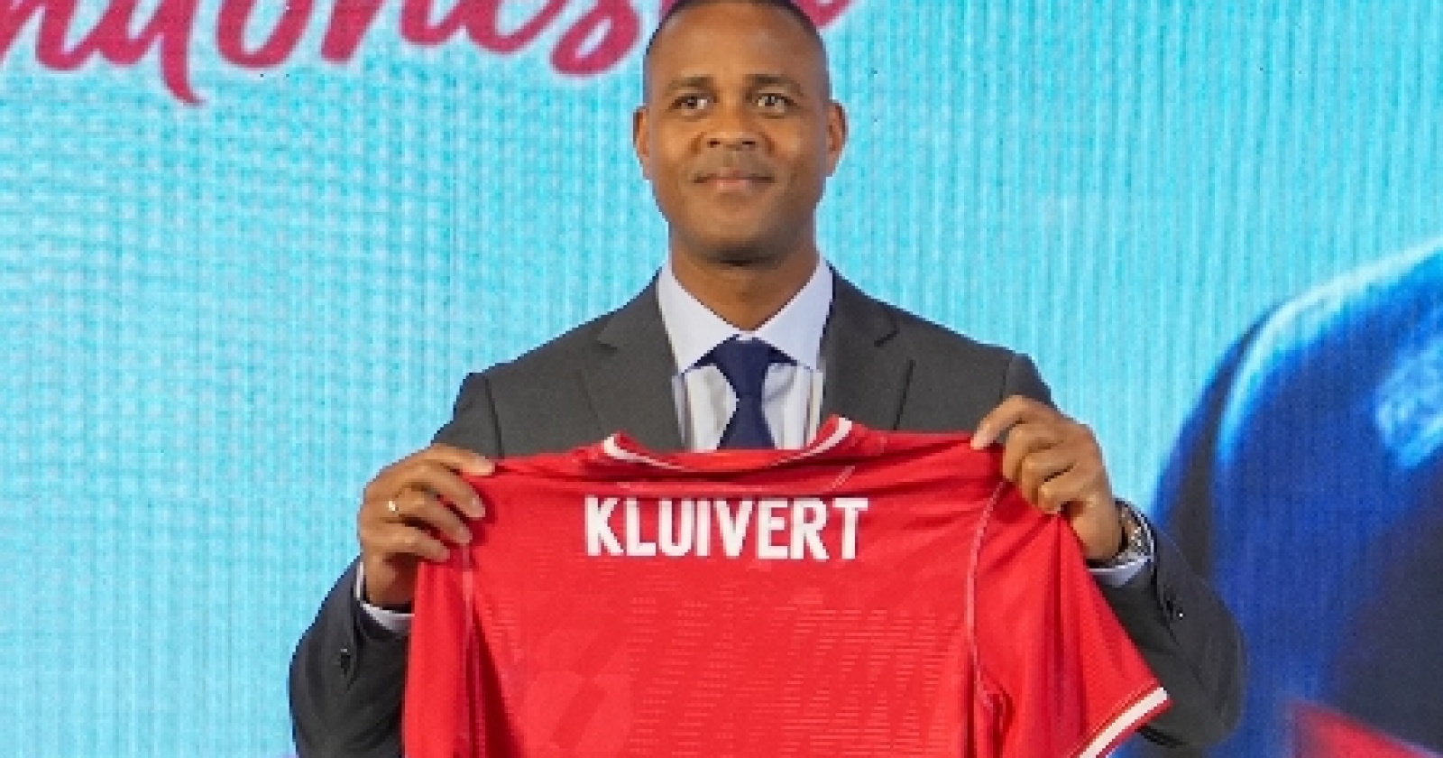 Patrick Kluivert Jadi Nahkoda Baru, Pelatih Australia Heran dengan Langkah PSSI