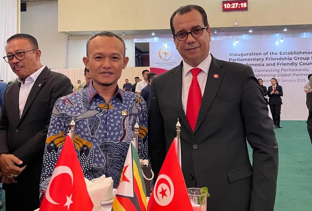 Hadiri Forum Internasional Lintas Parlemen, Kaisar: Kita Hadapi Tantangan Global Bersama Hadiri Forum Internasional Lintas Parlemen, Kaisar: Kita Hadapi Tantangan Global Bersama