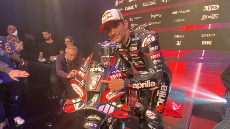 Jorge Martin: "Saya Tak Gentar Lawan Duo Ducati di MotoGP 2025" Jorge Martin: "Saya Tak Gentar Lawan Duo Ducati di MotoGP 2025"