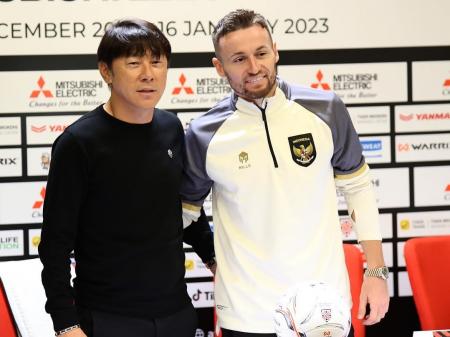 Marc Klok Buka-Bukaan Soal Problem Shin Tae-yong di Timnas Indonesia Marc Klok Buka-Bukaan Soal Problem Shin Tae-yong di Timnas Indonesia