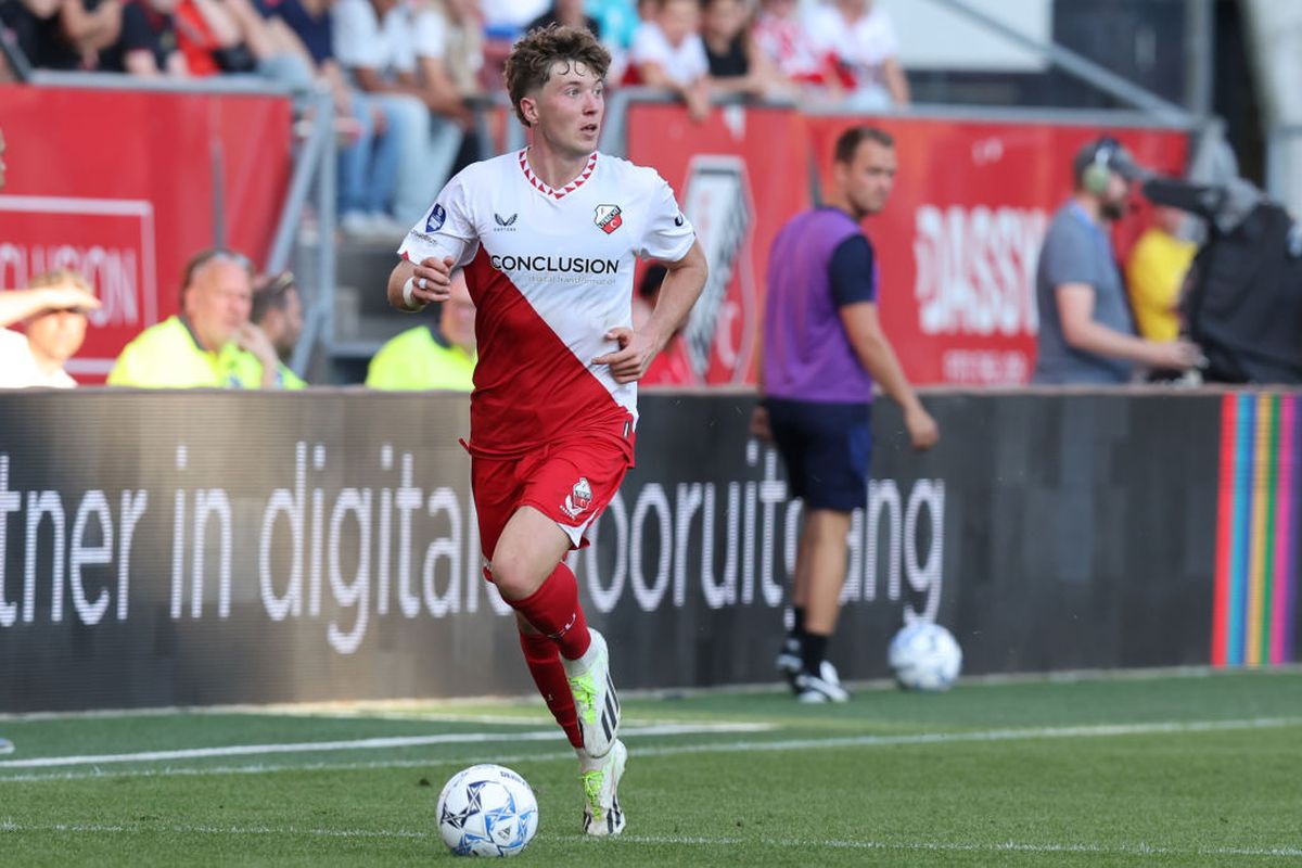 Kehadiran Ole Romeny dan Jairo Riedewald, Media Vietnam Khawatir Timnas Indonesia Makin Kuat Kehadiran Ole Romeny dan Jairo Riedewald, Media Vietnam Khawatir Timnas Indonesia Makin Kuat