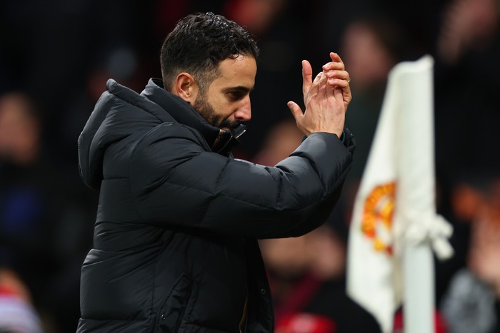 Ruben Amorim Minta Maaf atas Kekalahan Manchester United 1-3 dari Brighton: "Penderitaan Belum Berakhir" Ruben Amorim Minta Maaf atas Kekalahan Manchester United 1-3 dari Brighton: "Penderitaan Belum Berakhir"