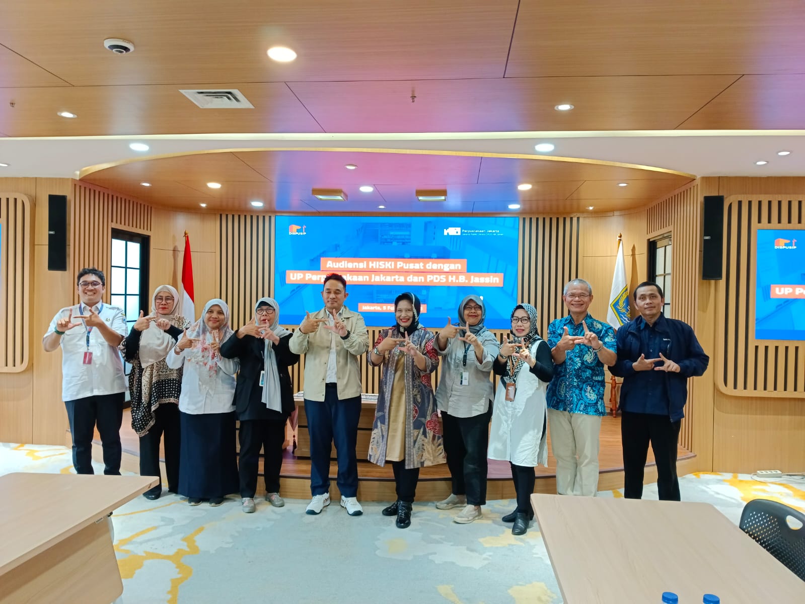 Pusat Dokumentasi Sastra (PDS) H.B. Jassin Menasionalkan yang Lokal Pusat Dokumentasi Sastra (PDS) H.B. Jassin Menasionalkan yang Lokal