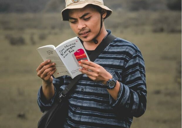 Politik Di Ujung Jempol: Gerindranisasi Anak Muda Di Media Sosial