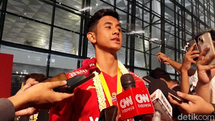 Alwi Farhan: Kemenangan Indonesia di Kejuaraan Bulutangkis Asia Jadi Ajang Pembuktian Alwi Farhan: Kemenangan Indonesia di Kejuaraan Bulutangkis Asia Jadi Ajang Pembuktian