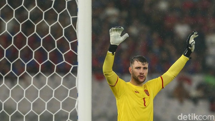 Maarten Paes Bersinar, MLS Puji Penampilannya di Laga Indonesia vs Bahrain Maarten Paes Bersinar, MLS Puji Penampilannya di Laga Indonesia vs Bahrain