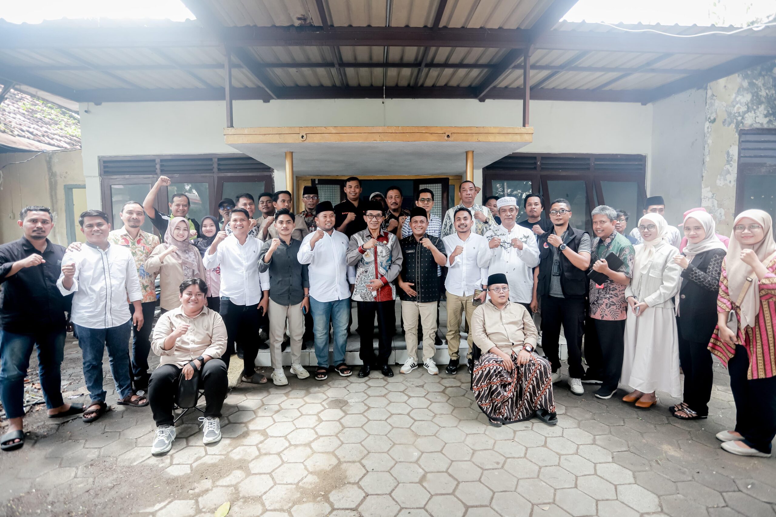 Halal Bihalal AJP Dikemas dengan Santai, Irul Tegaskan Pemerintah Tak Anti Kritik Halal Bihalal AJP Dikemas dengan Santai, Irul Tegaskan Pemerintah Tak Anti Kritik