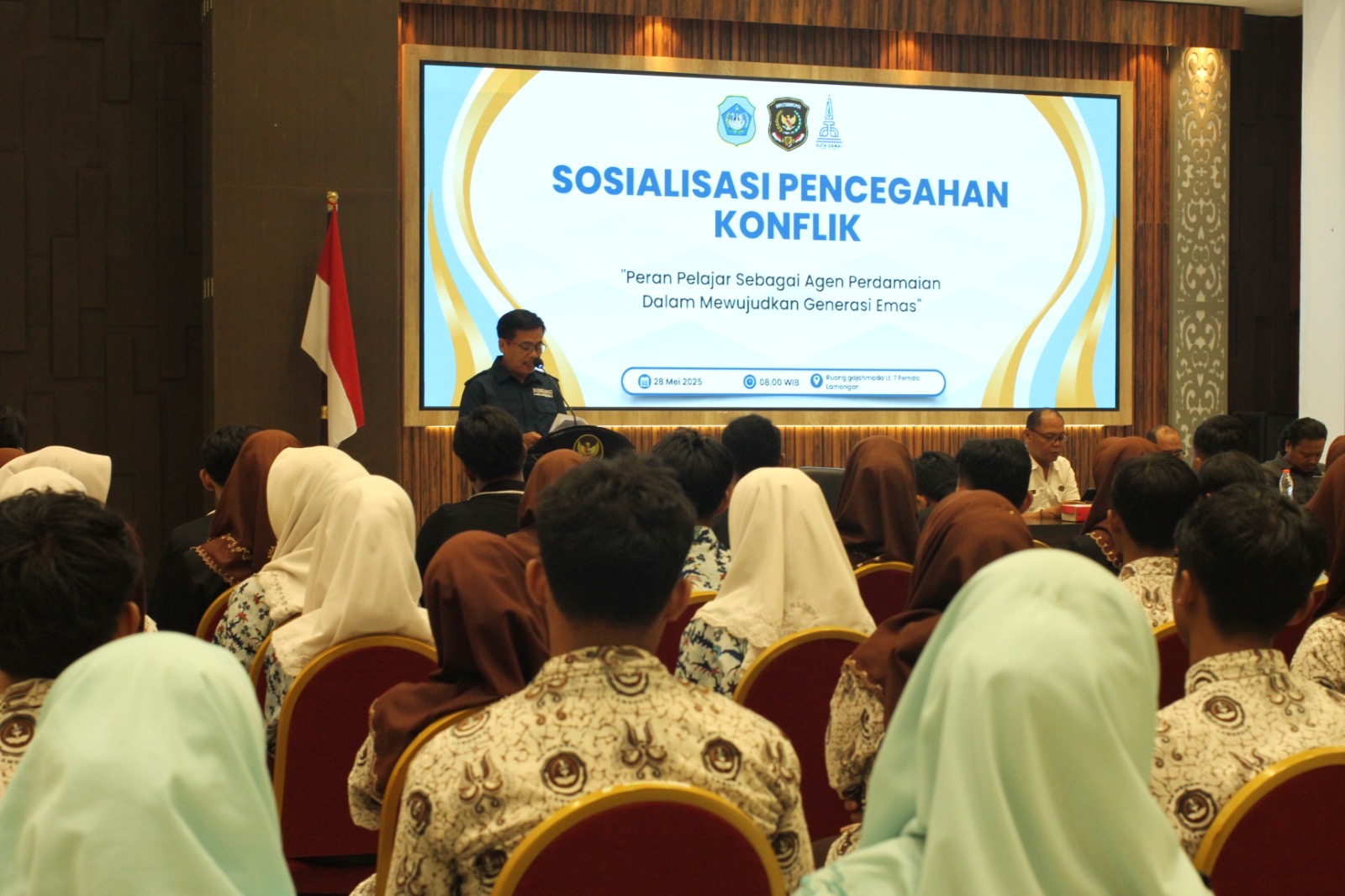 Duta Damai Jatim Gaungkan Sekolah Damai: Pelajar Lamongan Siap Jadi Garda Terdepan Pencegah Konflik Duta Damai Jatim Gaungkan Sekolah Damai: Pelajar Lamongan Siap Jadi Garda Terdepan Pencegah Konflik