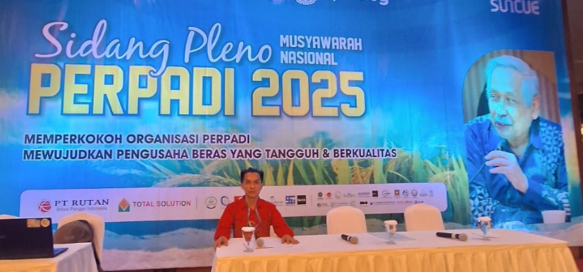 Tommy Gunawan Kritik Terhadap Aksi Wapres Gibran: Hanya Panggung Pencitraan, Visi dan Misi Belum Terbukti Tommy Gunawan Kritik Terhadap Aksi Wapres Gibran: Hanya Panggung Pencitraan, Visi dan Misi Belum Terbukti