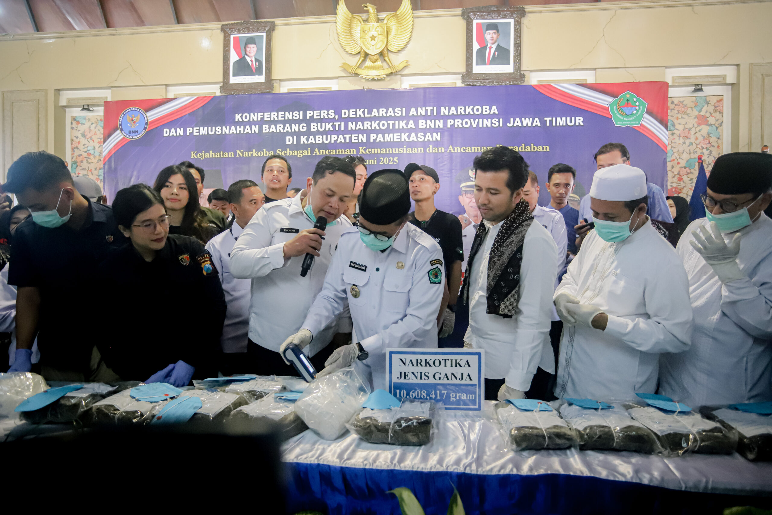 BNNP Jawa Timur Musnahkan Narkotika seberat 17 Kilogram BNNP Jawa Timur Musnahkan Narkotika seberat 17 Kilogram