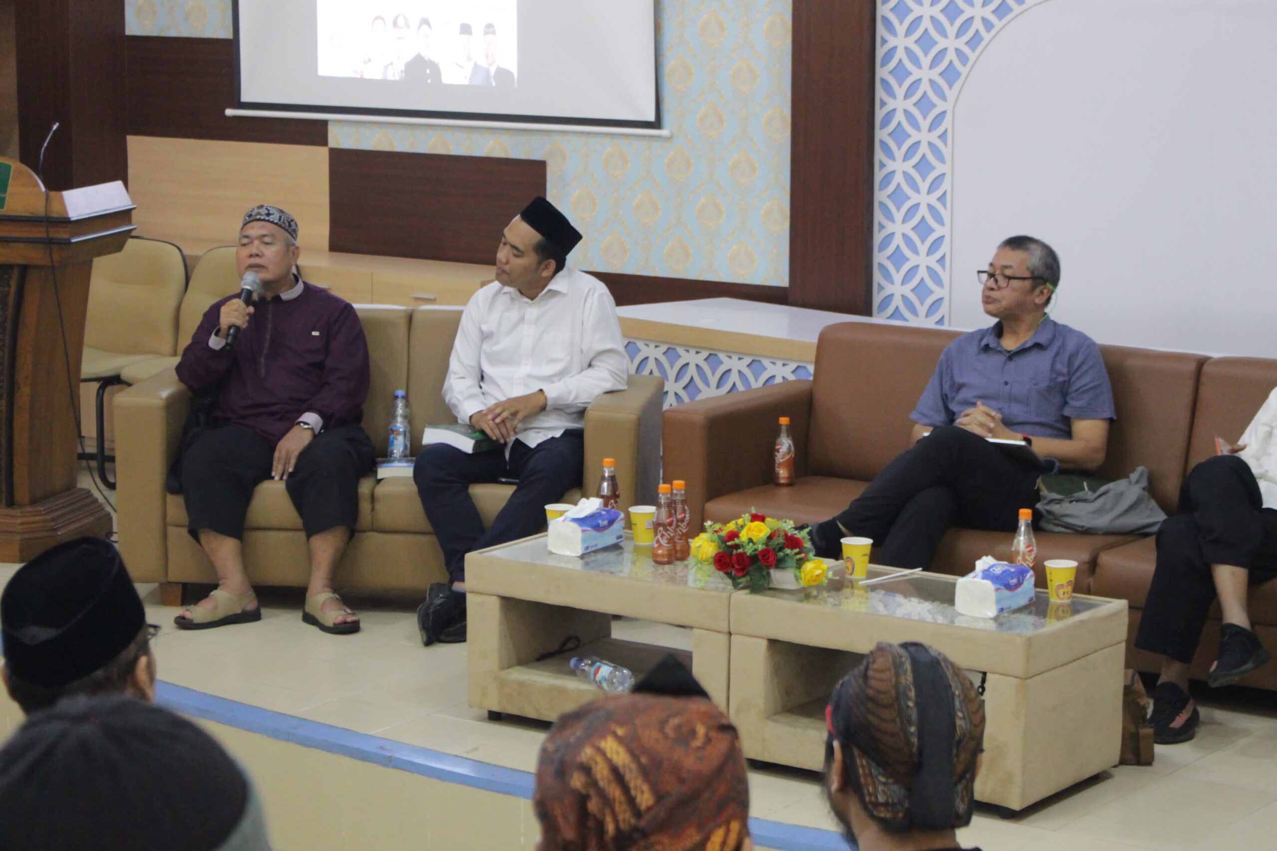 DEMA FUPI UIN SUKA Gelar Bedah Buku "JI UntoldStory” DEMA FUPI UIN SUKA Gelar Bedah Buku "JI UntoldStory”