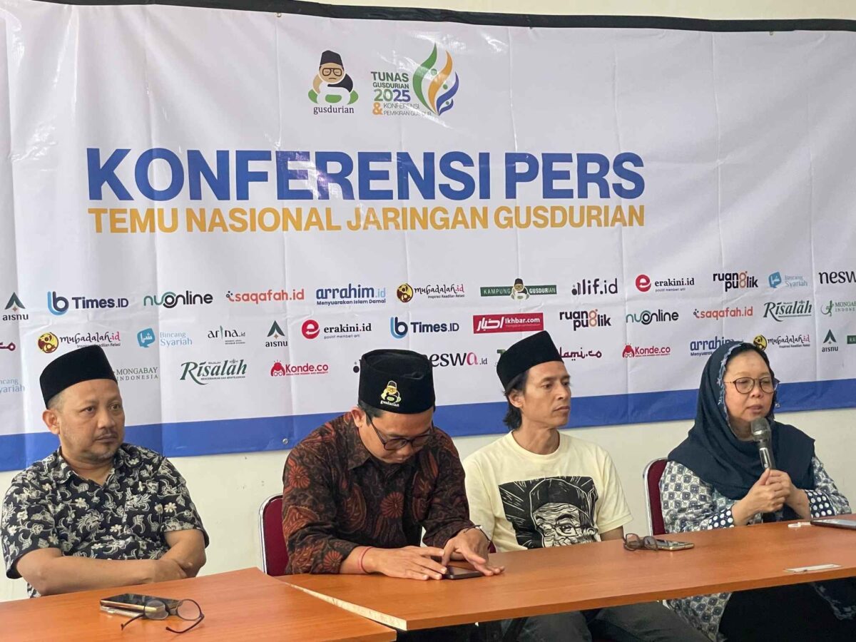 GUSDURian Desak Hentikan Represif Aparat, Copot Kapolri, dan Tindak Tegas Korupsi GUSDURian Desak Hentikan Represif Aparat, Copot Kapolri, dan Tindak Tegas Korupsi