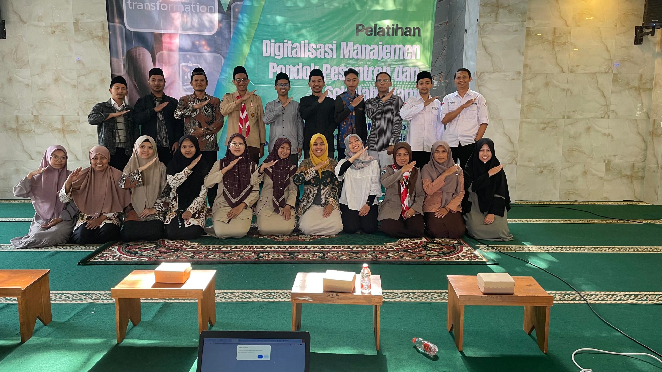 UB Dorong Digitalisasi Pesantren, Latih 10 Sekolah Islam di Malang UB Dorong Digitalisasi Pesantren, Latih 10 Sekolah Islam di Malang