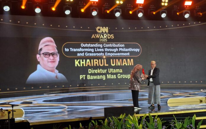Kuatkan Spirit Kemanusian, BMC Dapat Penghargaan Outstanding Contribution to Transforming Lives Through Philanthropy and Grassroots Empowerment