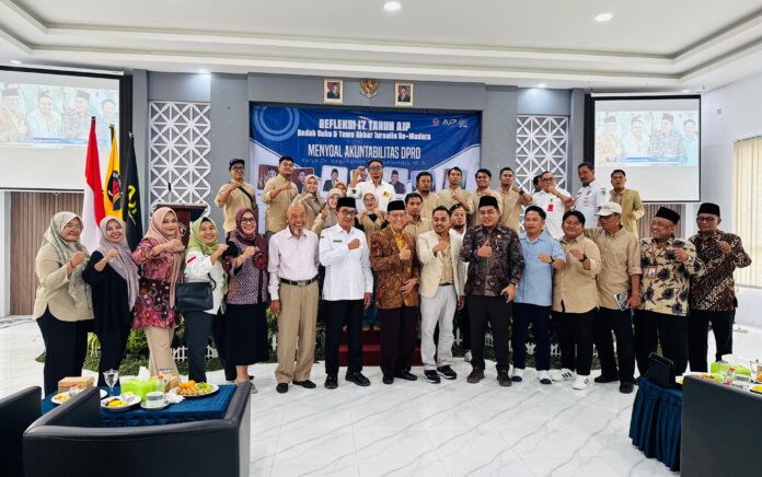 Rektor UNIRA Harap AJP Perkuat Sinergi Antara Media dan Akademisi