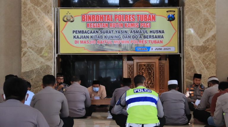 Polres Tuban Gelar Binrohtal Rutin Sebagai Sarana Keseimbangan Rohani Personel