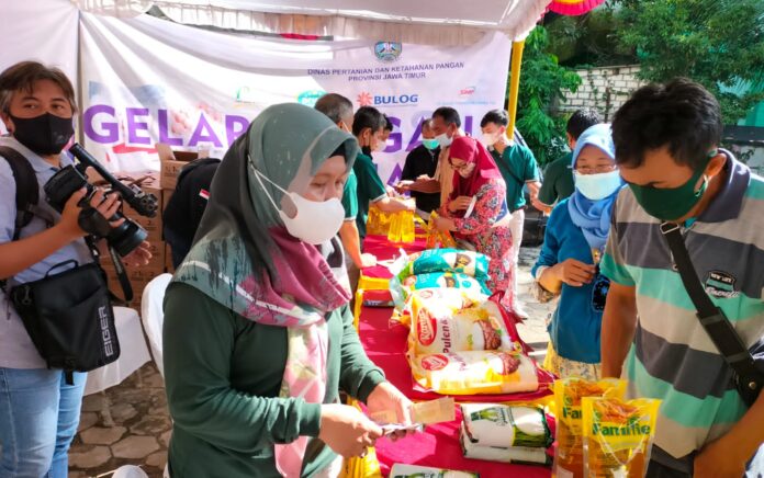 Gelar Pangan Murah Berkualitas, Kantor Dinas Pertanian Diserbu Warga