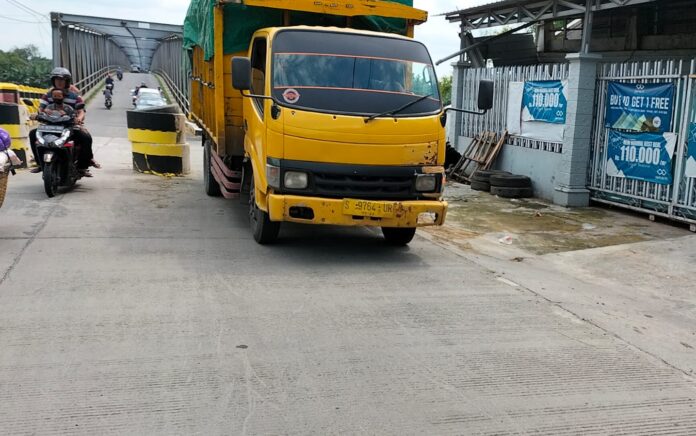 Jembatan Glendeng