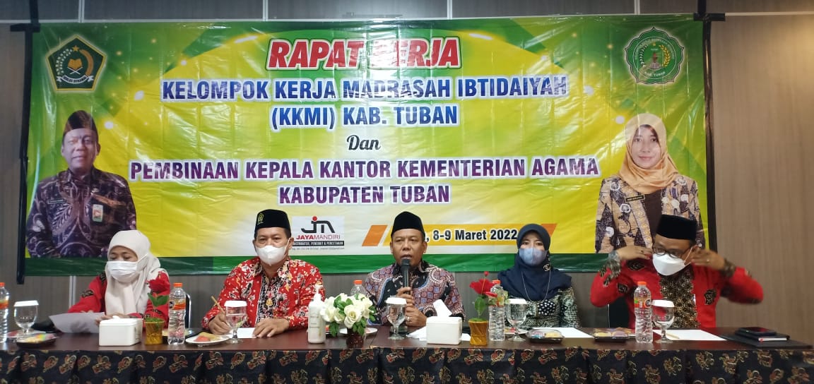 Raker KKMI, Kemenag Tuban Ingatkan Kepala Madrasah Agar Profesional