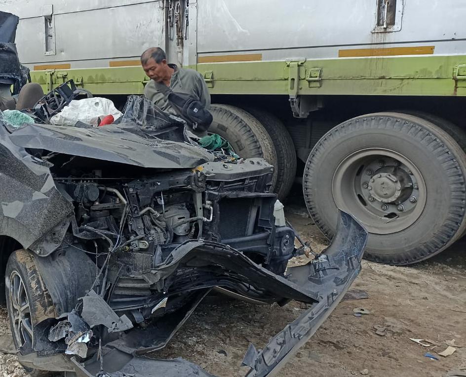 Tabrakan Maut di Jalan Pantura, Lima Orang Meninggal Dunia