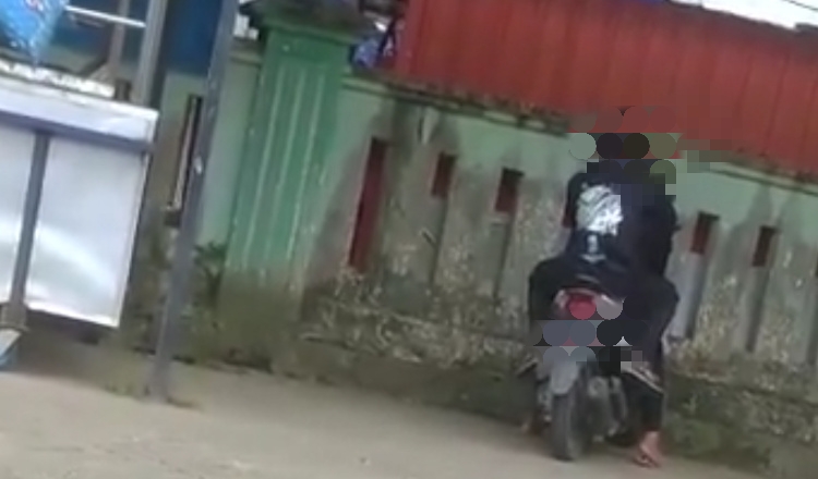 Beredar Vidio Diduga Pasangan Muda Mudi Mesum di Kawasan Pasar Montong Tuban