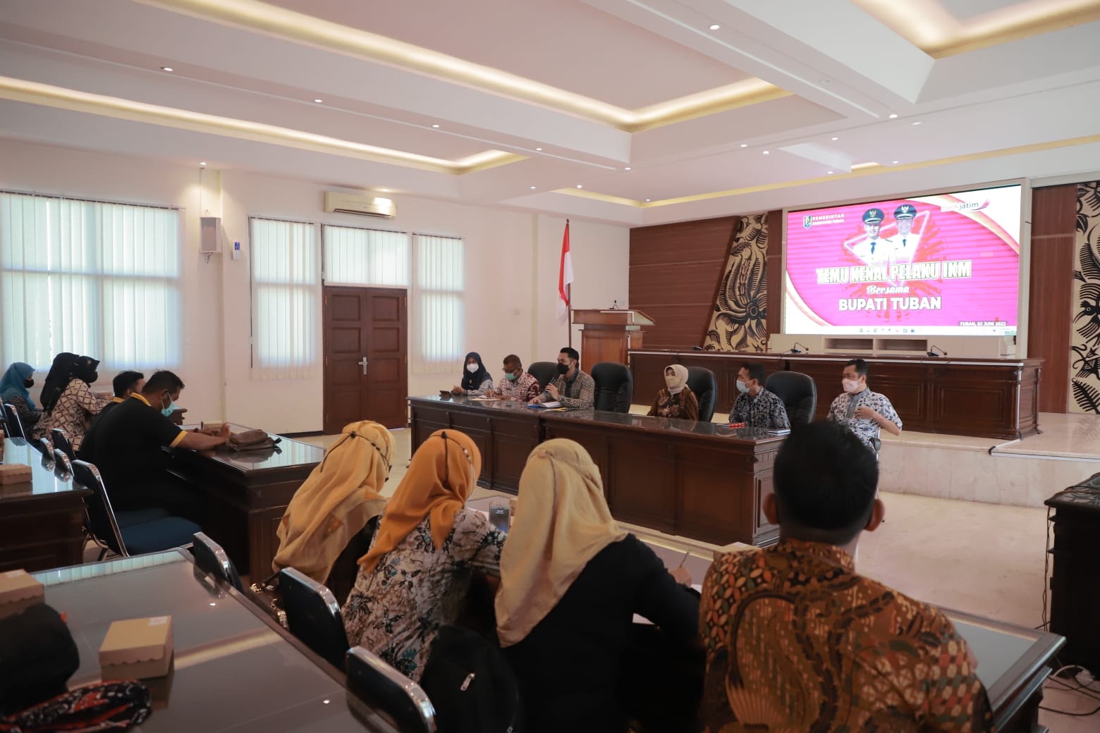 Bupati Tuban Minta IKM Bisa Bekerjasama Dengan Desa Melalui Program OVOP