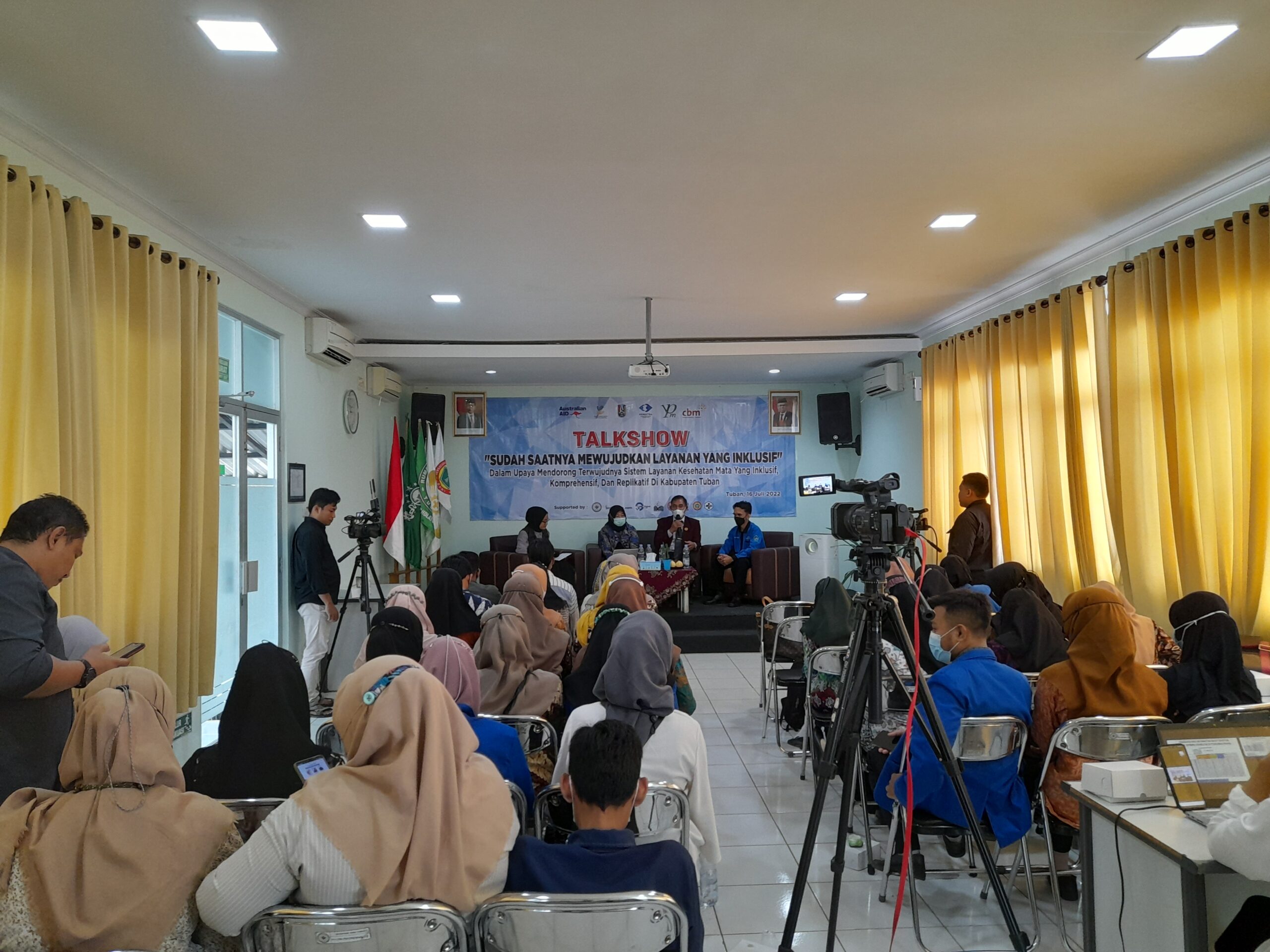 Yayasan Paramitra Ajak Mahasiswa Talk Show Layanan Kesehatan Yang Inklusif di Tuban