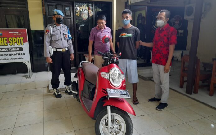 Kecanduan Judi Online, Pemuda di Tuban Gadaikan Motor Pacarnya