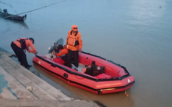 Warga Tuban Hilang Saat Mandi di Sungai Bengawan Solo