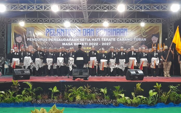 Pengurus SH Terate Cabang Tuban Resmi Dikukuhkan, Ketua Dewan Pusat: Semoga Amanah