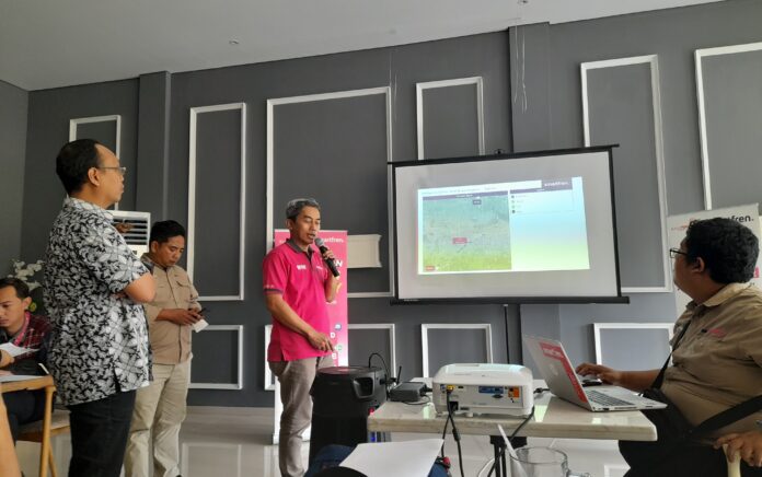 Tingkatkan Kualitas Pelayanan, Smartfren Perluas Jaringan Hingga 1000 BTS di Jawa Timur
