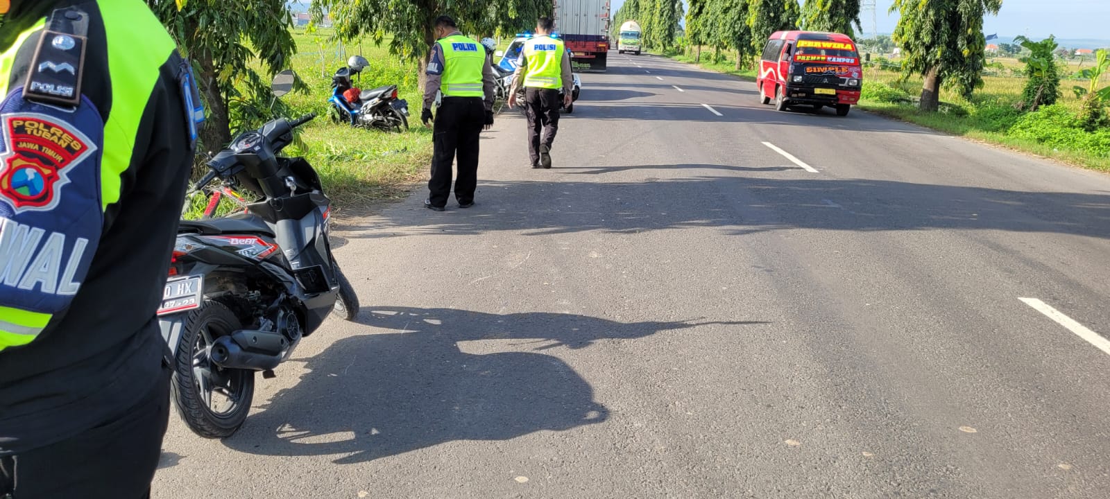 Tragis! Siswi SMP Meninggal Terlindas Truk di Jalan Soekarno-Hatta Tuban