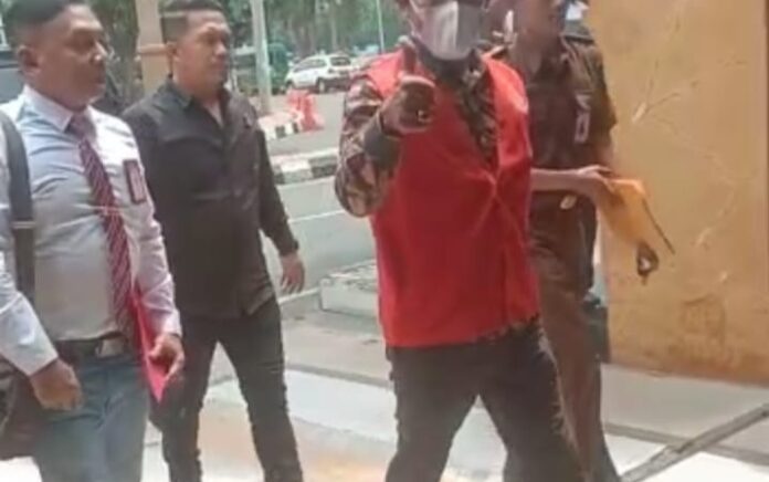 Diduga Korupsi Dana Desa, Kades Bunut Resmi Ditahan di Lapas Tuban